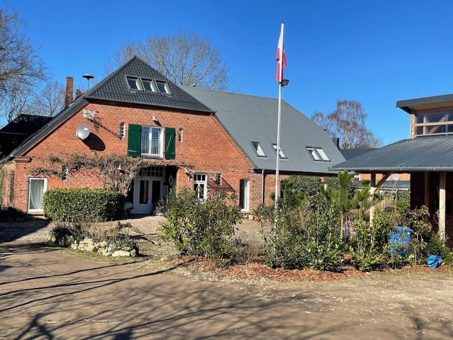 Heuboden Appartement Geschendorf
